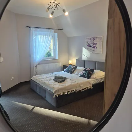 Dom Majka Z 5 Sypialniami *