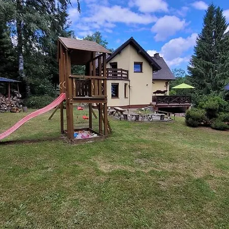 Dom Majka Z 5 Sypialniami Vakantiehuis